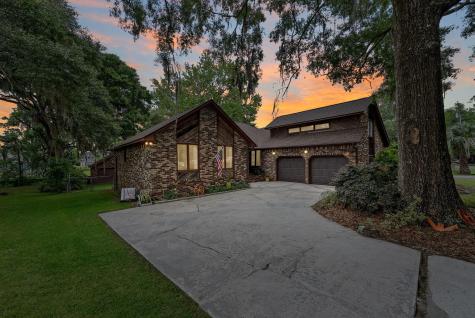 1807 Perch Road Moncks Corner SC 29461