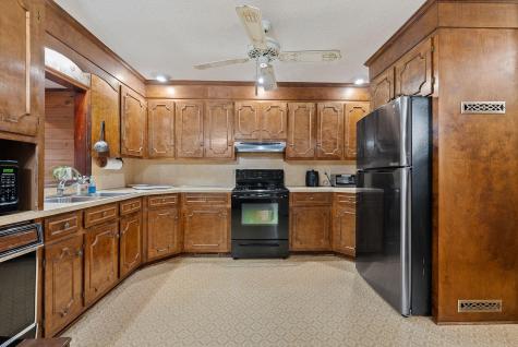 1807 Perch Road Moncks Corner SC 29461