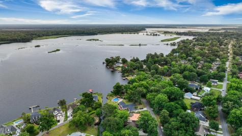 1807 Perch Road Moncks Corner SC 29461