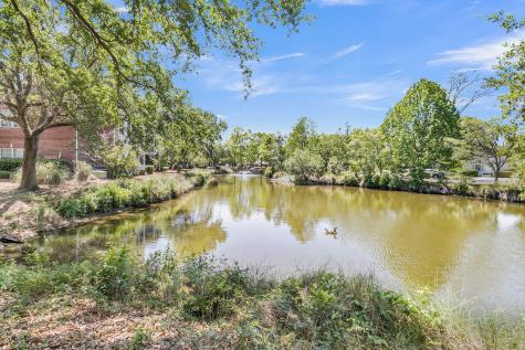 1575 Cambridge Lakes Drive Mount Pleasant SC 29464