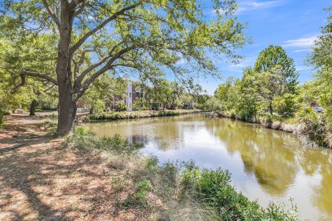 1575 Cambridge Lakes Drive Mount Pleasant SC 29464
