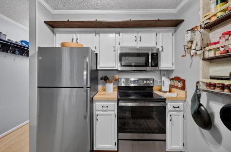 2204 Cypress Pointe Lane Manning SC 29102