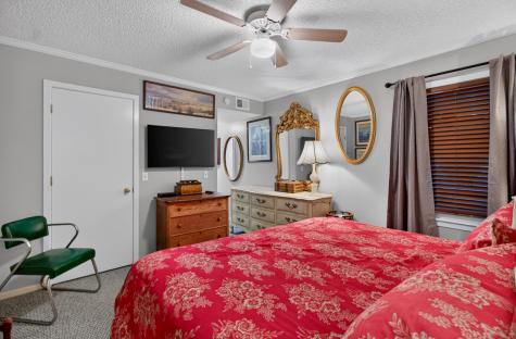 2204 Cypress Pointe Lane Manning SC 29102