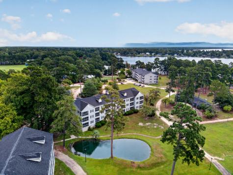 2204 Cypress Pointe Lane Manning SC 29102