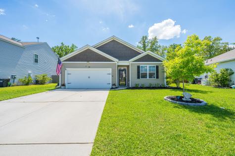 189 Lagoona Drive Summerville SC 29483