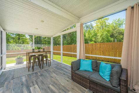 189 Lagoona Drive Summerville SC 29483
