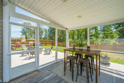 189 Lagoona Drive Summerville SC 29483