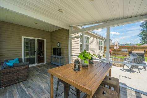 189 Lagoona Drive Summerville SC 29483