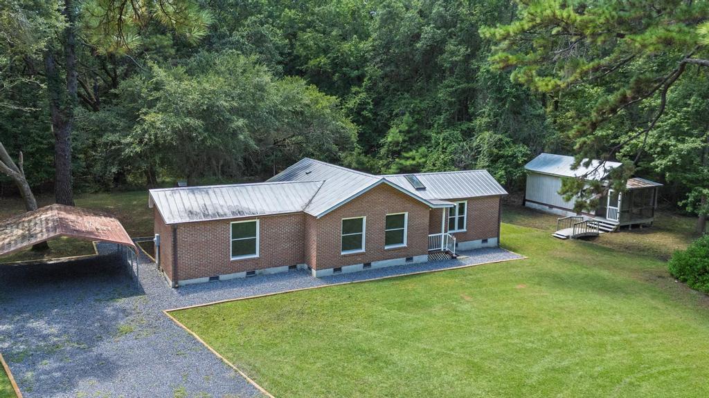 7886 Mary Seabrook Road Edisto Island SC 29438
