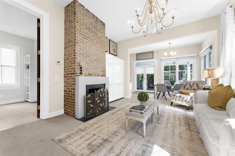 6 Rutledge Avenue Charleston SC 29401