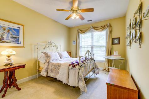 67 Oyster Point Row Charleston SC 29412