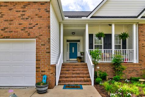 67 Oyster Point Row Charleston SC 29412