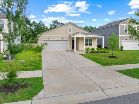 293 W Bradford Pointe Drive Summerville SC 29486