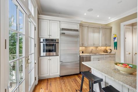 20 Boyces Wharf Charleston SC 29401