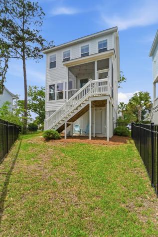 820 Forrest Drive Charleston SC 29492