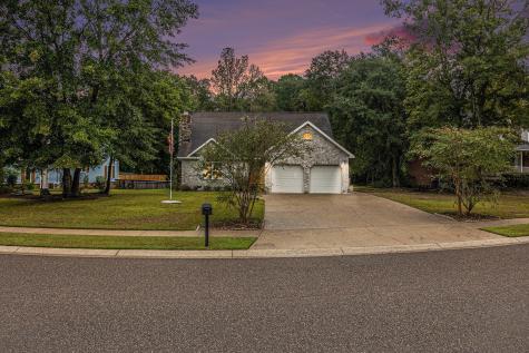 1530 Sterling Oaks Drive Moncks Corner SC 29461