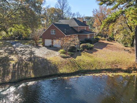 2476 Vaucluse Road Charleston SC 29414