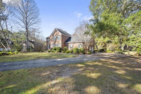 2476 Vaucluse Road Charleston SC 29414
