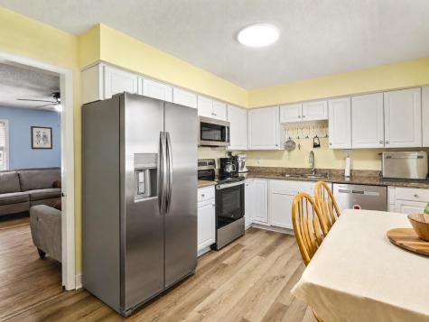 212 Forest Circle Summerville SC 29483
