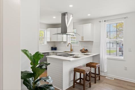 940 Sycamore Avenue Charleston SC 29407