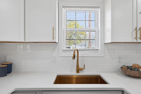 940 Sycamore Avenue Charleston SC 29407