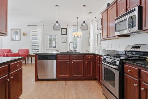 5292 E Dolphin Street North Charleston SC 29405