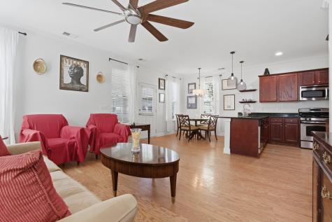 5292 E Dolphin Street North Charleston SC 29405