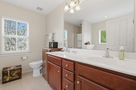5292 E Dolphin Street North Charleston SC 29405