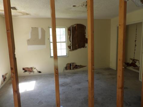 102 Desi Court Summerville SC 29485