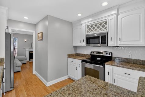 103 Egret Lane Goose Creek SC 29445