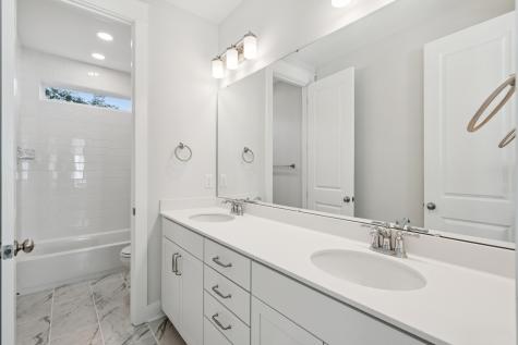 1029 Avenue Of Oaks Charleston SC 29407