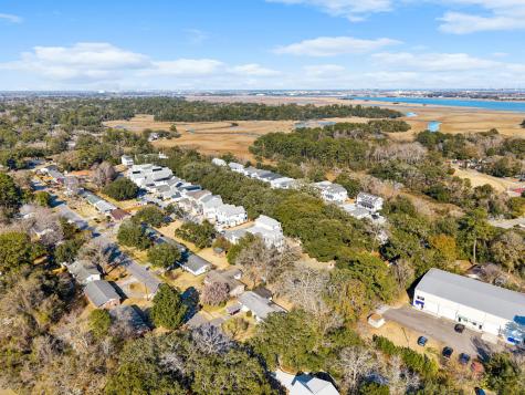 1029 Avenue Of Oaks Charleston SC 29407