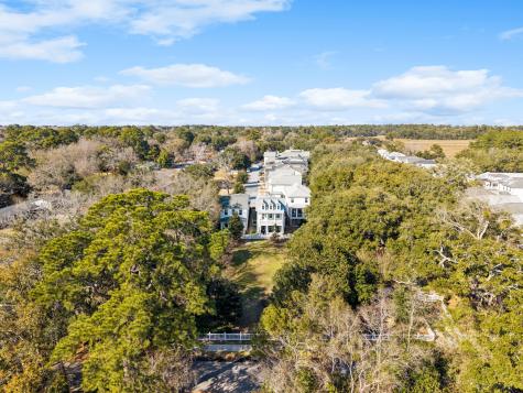 1029 Avenue Of Oaks Charleston SC 29407
