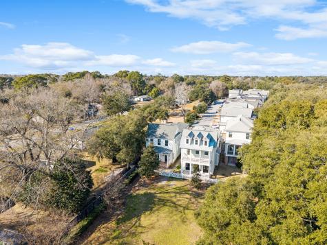 1029 Avenue Of Oaks Charleston SC 29407