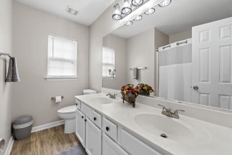 109 Hollytree Circle Ladson SC 29456