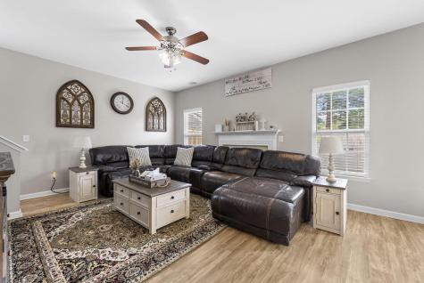 109 Hollytree Circle Ladson SC 29456