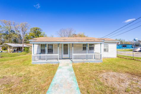 1632 Central Avenue Summerville SC 29483