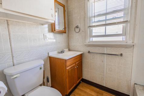 1632 Central Avenue Summerville SC 29483