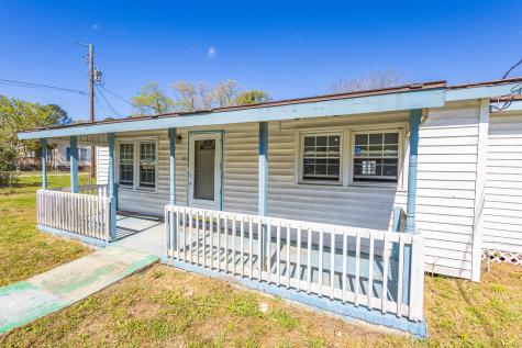 1632 Central Avenue Summerville SC 29483