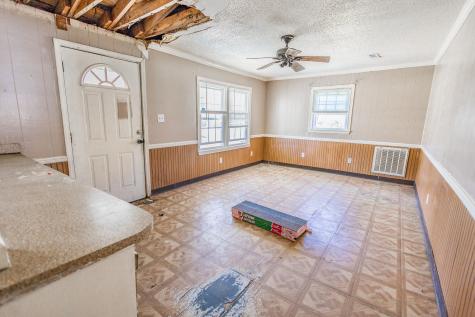 1632 Central Avenue Summerville SC 29483