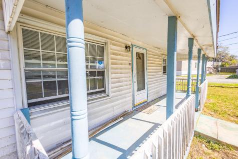 1632 Central Avenue Summerville SC 29483