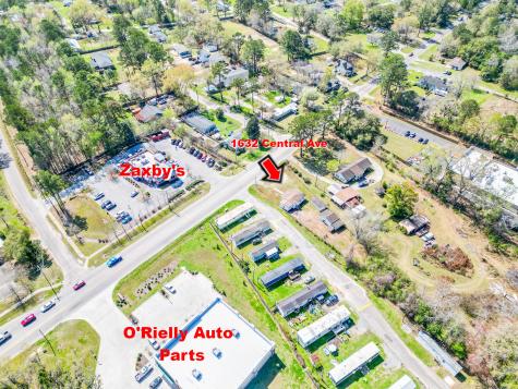 1632 Central Avenue Summerville SC 29483