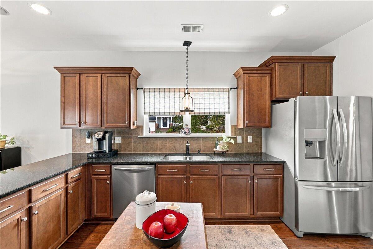 125 Hanging Moss Road Summerville SC 29485