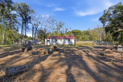 1733 Etheridge Road Wadmalaw Island SC 29487