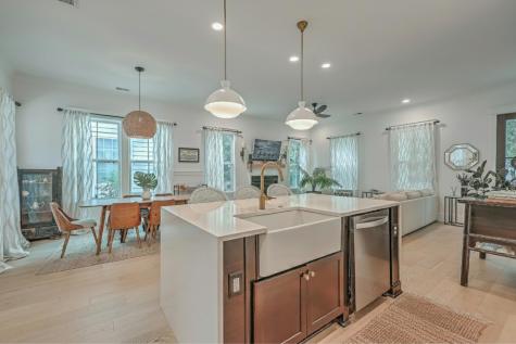 1032 Avenue Of Oaks Charleston SC 29407