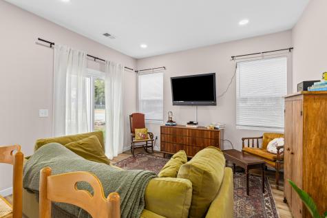5760 Pilgrim Avenue Hanahan SC 29410