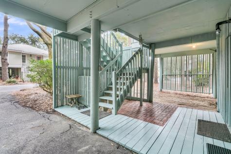 38 Twin Oaks Lane Isle Of Palms SC 29451
