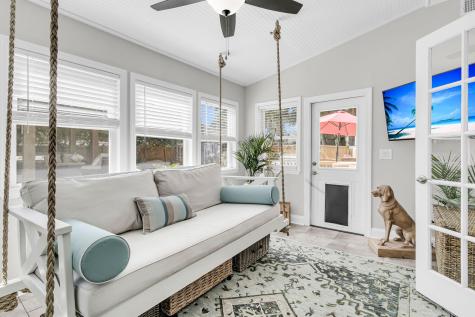 113 Oyster Point Row Charleston SC 29412