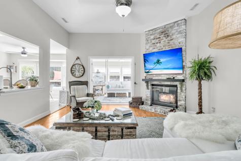 113 Oyster Point Row Charleston SC 29412