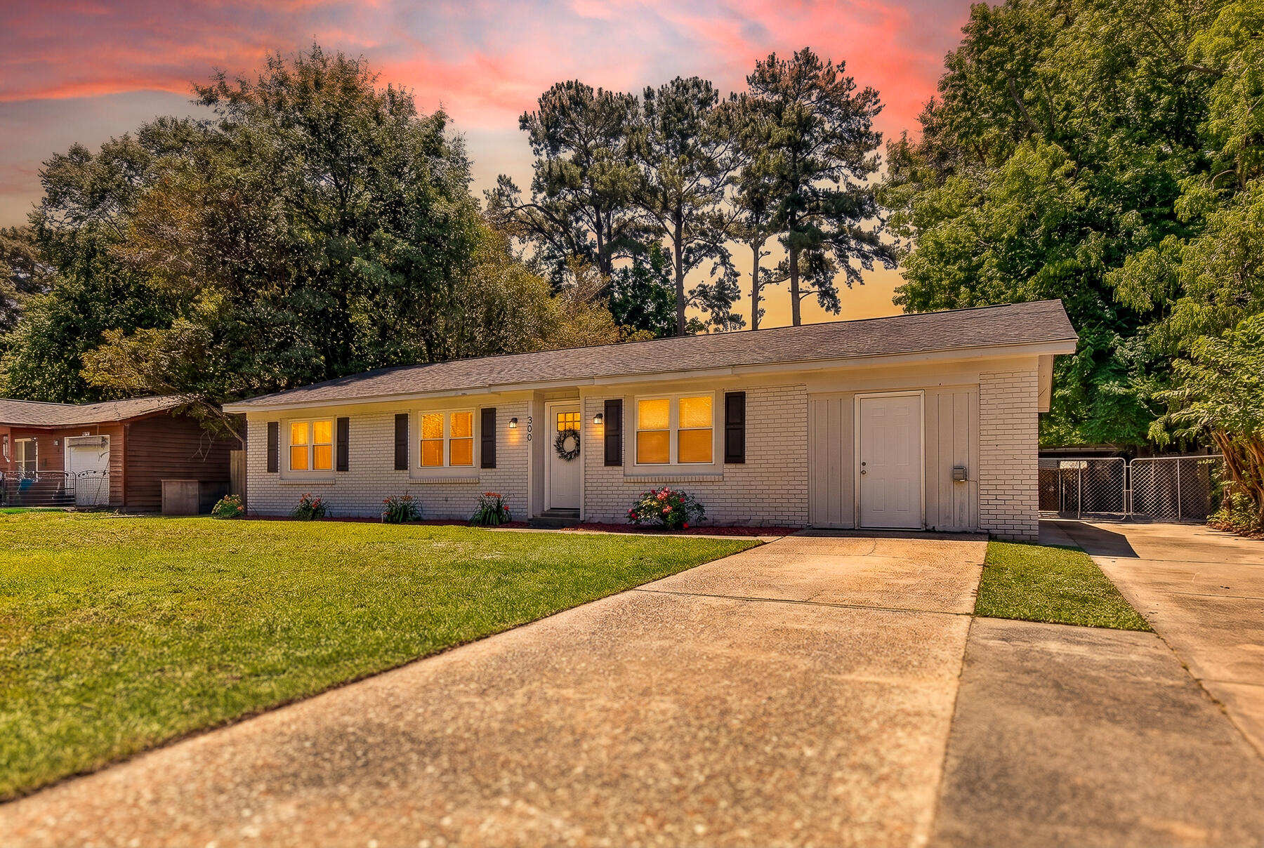 309 Logan Drive Summerville SC 29483